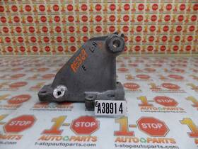112-223-14-04 Mercedes-benz 1998-2003 Clk320 Left Engine Mount Bracket Oem