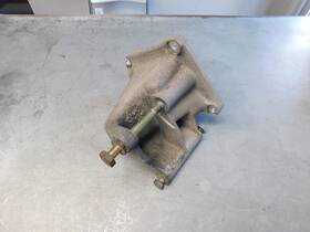 1171550035 Mercedes-benz R107 W107 500sl 450slc 500slc Engine Alternator Mount