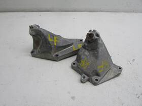 273-223-09-04 Mercedes-benz Engine Mount Bracket Cls550 2007 2011 Driver Passenger Side Front Motor Support