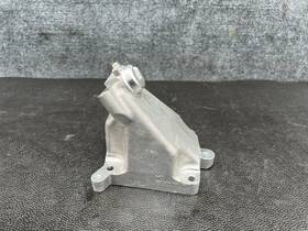 A2762230500 Mercedes-benz 2762230500 2017-2020 R172 Slc43 Slc200 Slc300 Engine Motor Mount Oem