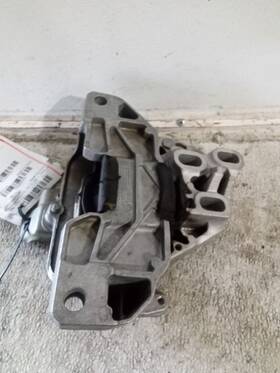 343.mb1122 Mercedes-benz A220 2022 Engine Mounts 3895668