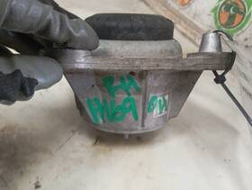 343.mb1218 Mercedes-benz Metris 2018 Engine Mounts 3866337
