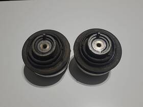 A1722400417 Mercedes Benz Slc300 Slk250 Engine Support Motor Mount Right/left Set Oem 12 20 M74