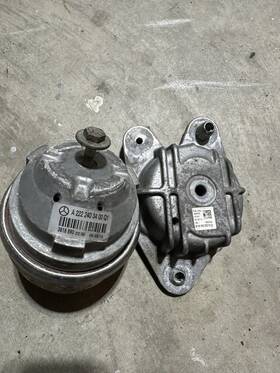 A2222403400 Mercedes-benz Genuine S Class W222 Right Front Engine Mount