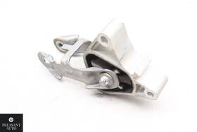 A2462400300 Mercedes-benz Engine Mount Support W242 W246 B250 Cla250 Oem