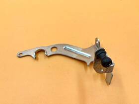 A2740940041 Mercedes-benz 16-19 C300 Front Engine Lift Mount Bracket Support Holder Oem