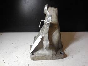 A6032230704 Mercedes-benz A6462230704 300se W126 Inline 6 Engine Mounting Bracket