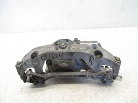 011624 Mini 2211677203204 07-16 Cooper S Countryman R60 1.6 Engine Mount Support Bracket Oem