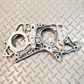 7589979 Mini Cooper S N18 Cylinder Head Bracket