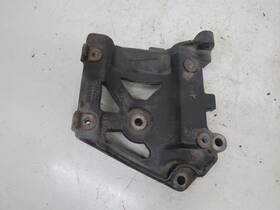 Mr240427 Mitsubishi Compressor Mount Bracket Montero Sport 1997 1998 Engine Front Cooling Hanger Oem