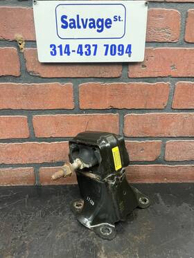 4854564ab Mopar 05-10 Jeep Grand Cherokee/commander V8 Engine Mount Bracket Insulator