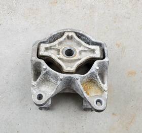 68501446aa Mopar 16-21 Promaster 1500 500 3500 Transmission Mount