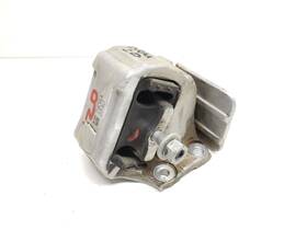 94892fgxs Mopar 2019-2022 Ram 2500 3500 Engine Mount Right Passenger