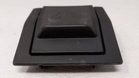 79980-8j000 Nissan 2004 Maxima Child Seatbelt Anchor Cover D2xlv