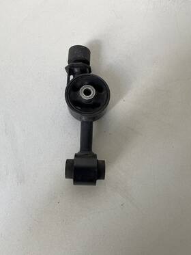 2115wa4320 Nissan Mta34322 2011 Versa Engine Torque Strut Mount-torque Oem Oem103