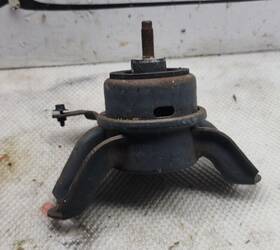 218102t000 Oem 2011-2014 Hyundai Sonata 2.4l Passenger Right Front Engine Mount