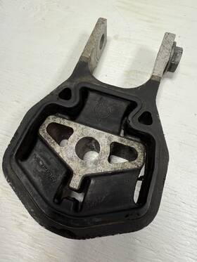 68157408aa Oem Rear Lower Torque Strut Motor Mount Dodge Ram Promaster 2014-2021 15 25 3500