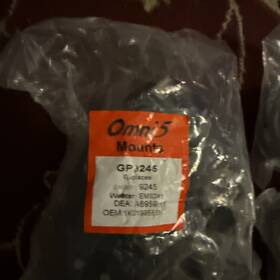 K2462 Omnitech Omni 5 Motor And Transmission Mount Kit. Pcs. Brand New