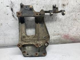 1821768 Paccar Mx13 Engine Bracket - Used P/n