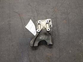 3966354 Paccar Px6 Engine Bracket - Used P/n