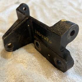 1859577 Plymouth 1958 59 60 Chrysle Mounting Bracket Transmission Alternator Motor Mount