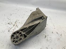 343.po1412 Porsche 11 12 13 14 15 16 17 18 Cayenne 3.6 Engine Right Mount Oem B