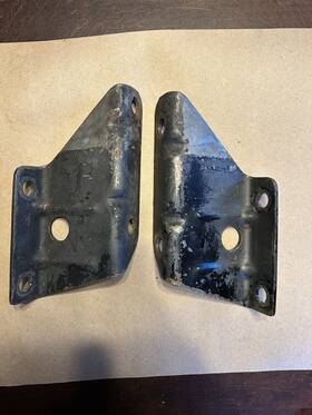 616.115.152.00 Porsche 912 Engine Cross Bar Suspension Mounting Bracket