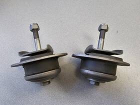91437502500 Porsche Nice Pair Of Used Original Genuine 914 914-6 Transmission Mounts