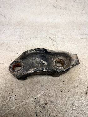 928.341.167.00 Porsche 1982 928 S4 Engine Mount Clamp Bearing Bracket Wishbone 92834116700
