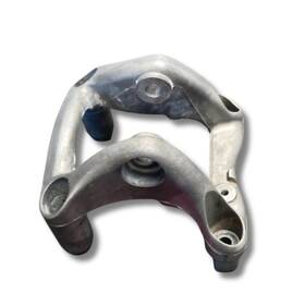 9481152087r Porsche 03-06 Cayenne S 4.5l V8 Engine Motor Mount Bracket Oem