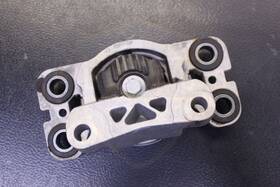 Lr061456 Range Rover Evoque 2017-2019 Automatic Transmission Mount Without Conv Oem