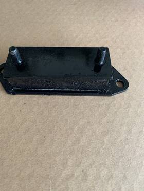 Ur19203 Rolls-royce Shadow Corniche & Early Spirit Spur Front Engine Mount