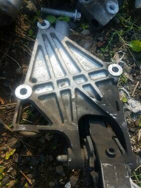 5064050 Saab Bracket Match Number