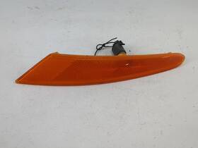 22670547 Saturn 2002 Ls2 Side Marker Light Cyome