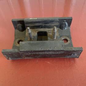 1547196 Studebaker 1956 - 1964 V8 Std Trans Rear Motor Mount Avanti 3-4 Speed