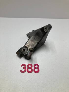 30450aa000 Subaru 10-19 Outback Passenger Front Transmission Mount Support Bracket Oem