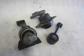343.sz1r08 Suzuki 2006 2007 2008 Reno Motor Engine Mounts A/t 3 Pieces