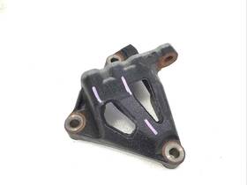 25030 Toyota 12315 Right Passenger Side Engine Mount Support Bracket Oem 2018-2023 Camry