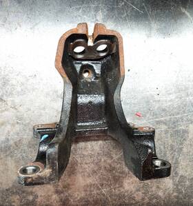 12315-f4012 Toyota Engine Mount Bracket Left Tundra Sequoia 2022-2025 V35afts