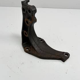 12321-36010 Toyota 2009-2015 Venza Rear Mount Bracket Oem