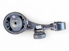 12363-0p070 Toyota Venza 09-17 Engine Support Torque Rod Mount 3.5l D050 Oem