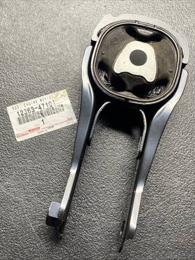 1236347101 Toyota 2021-2022 Corolla Hybrid Rear Frame Mount Bracket Support