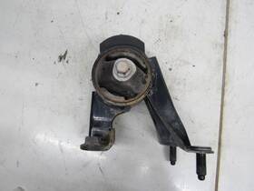 1237137260 Toyota Engine Mount Prius V 2012 2017 1.8l 4cyl Rear Back Rubber Insulator Oem