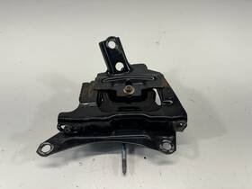 12372-37311 Toyota 2016-2018 Prius 1.8l Hybrid Engine Left Side Mount Bracket Oem