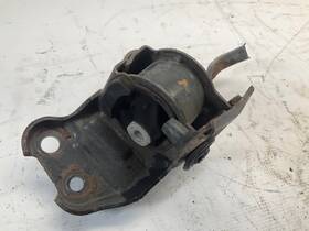 343.to1117 Toyota 16-18 Rav4 Le 2.5l Engine Motor Left Mount Support Bracket S