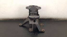 343.to1905 Toyota 2005 Tundra Right Passenger Engine Mount Bracket Oem