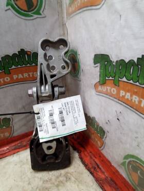 343.to1i24 Toyota Prius 2024 Engine Mounts 3733189