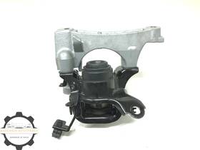 Av-c4935 Toyota 2018-2024 Camry 2.5l Right Passenger Front Engine Mount Bracket Oem