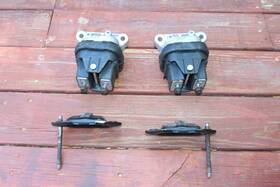 Ic9000146201 Velocity Speed 2pc Front Motor Mount Set For Dodge Charger Magnum 300 2.7l 3.5l 2005-2010 A5389