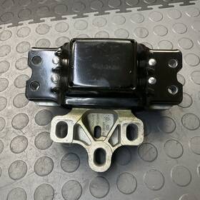 Volkswagen 091019154219 2009-2012 Cc 2.4l Left Driver Side Engine Motor Mount Bracket Oem